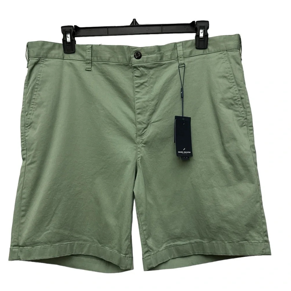 Daniel Hechter Lyocell Chino Shorts Size 40 Green 9” New With Tags